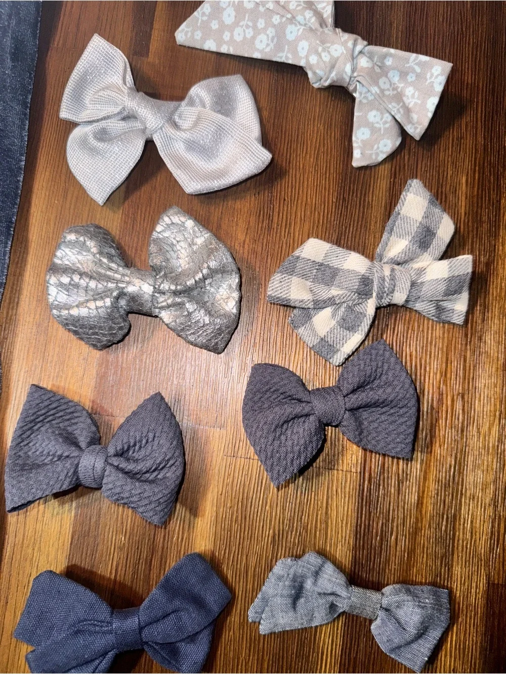 Boutique Hair Bow Bundle Lot 8 Bows + Velvet Hair Tie Gray Baby Toddlers Girls